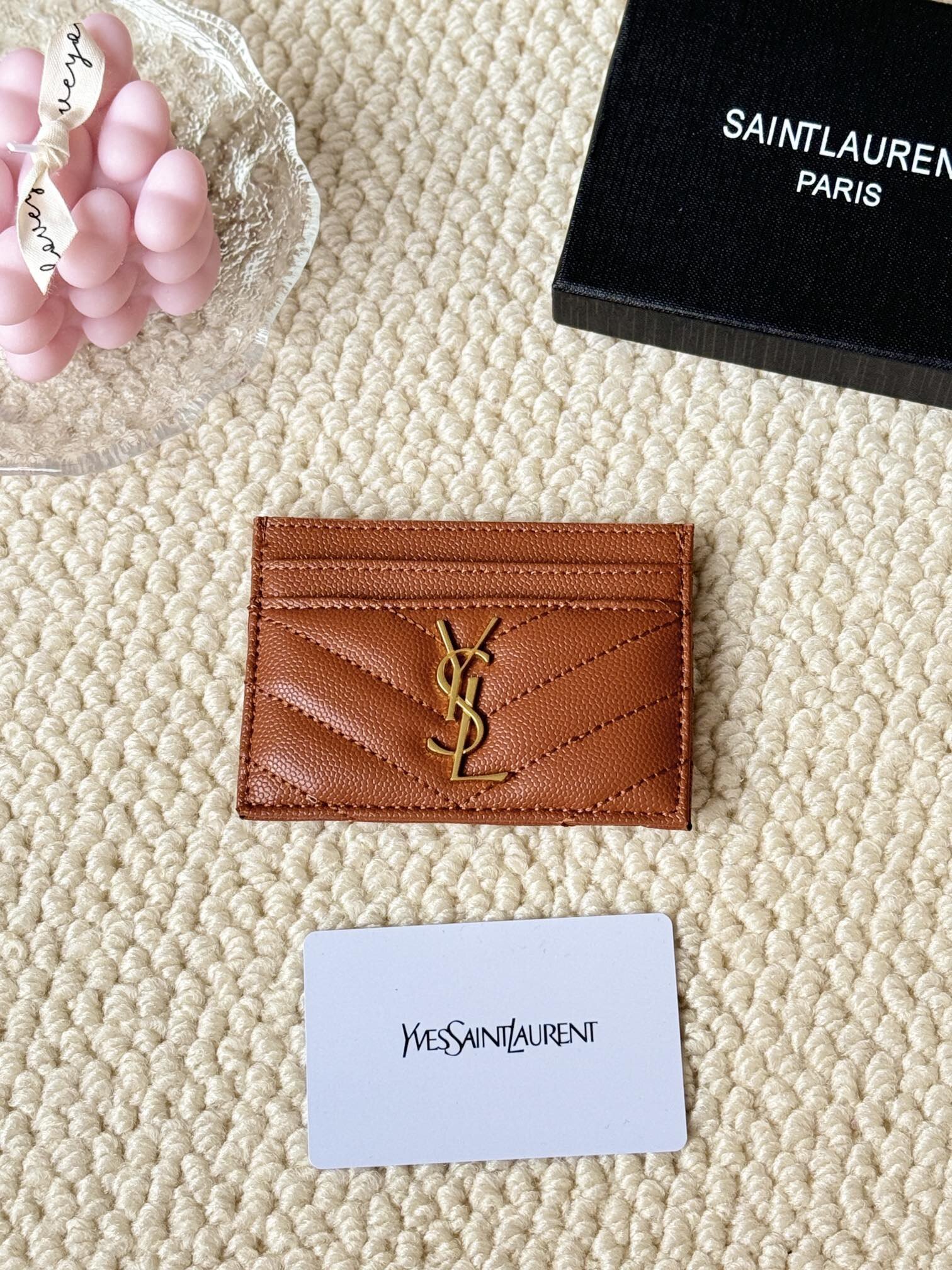 YSL 423291 10.5×7.5×0.5cm 1